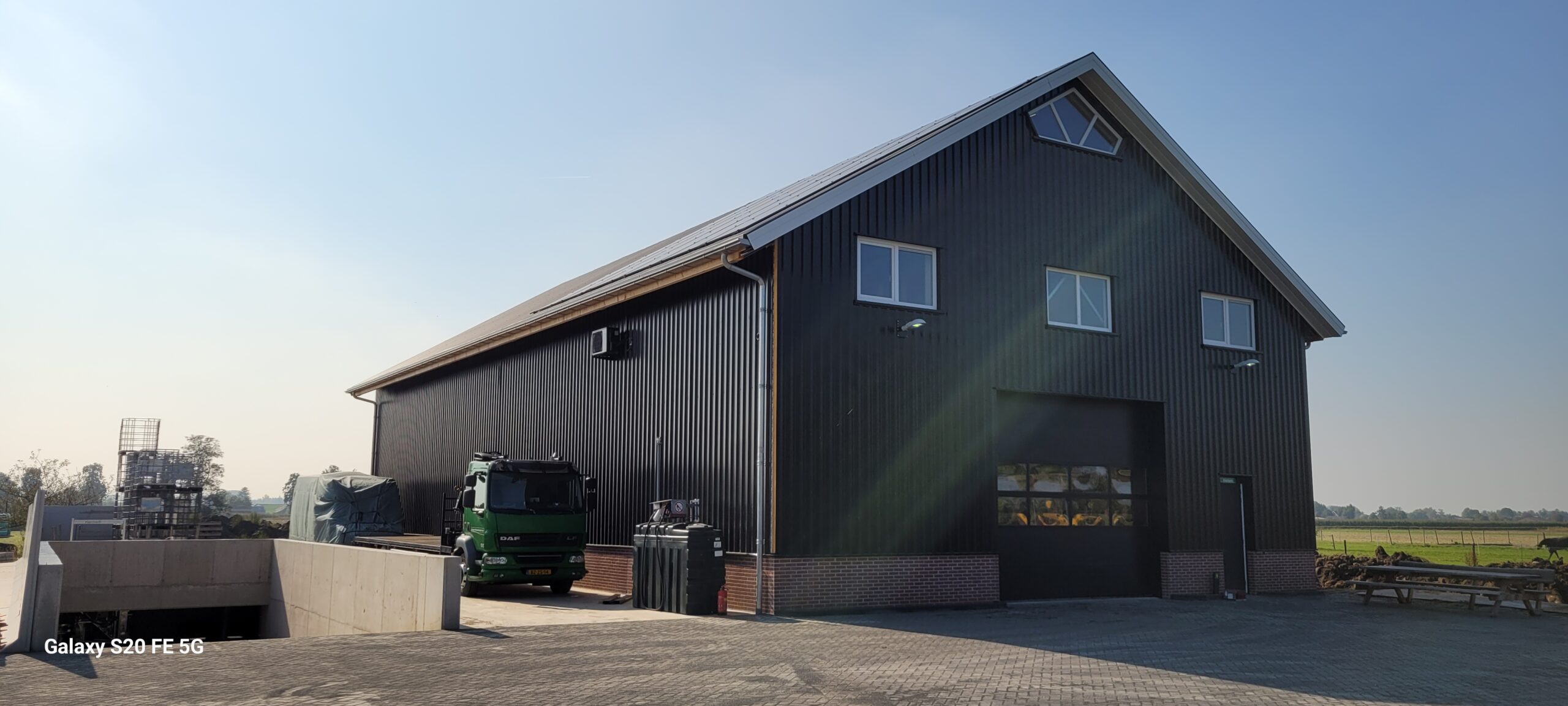 UITBREIDING PRODUCTIERUIMTE HENKEN KLAUWBEKAPBOXEN